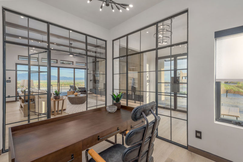 Sun valley Custom Home, office